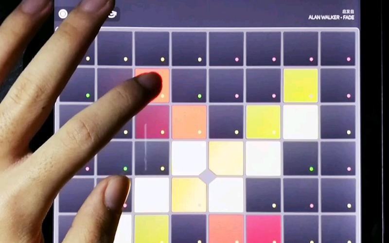 Superpads教程Faded,如何制作这首曲子?-图1 Superpads教程Faded,如何制作这首曲子?-图1