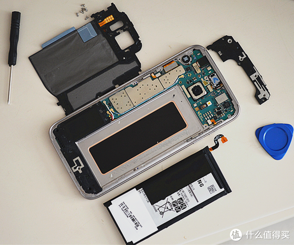 三星S7edge换电池教程难不难？-图2