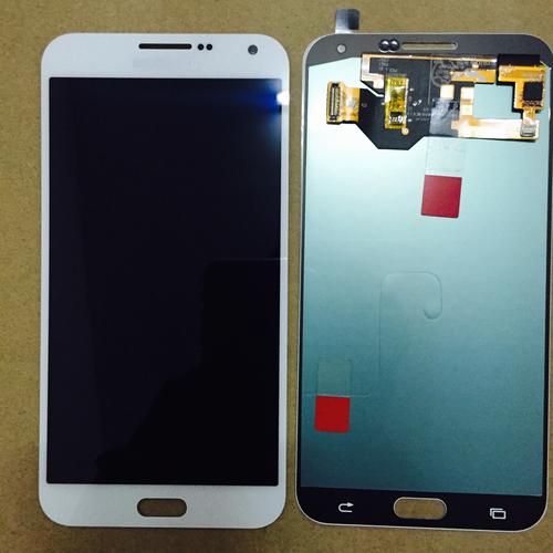 三星c7000拆机教程图解，拆机步骤和注意事项有哪些？-图3