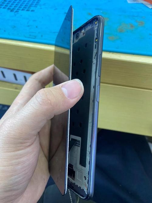 6plus屏幕开胶怎么修复？-图2