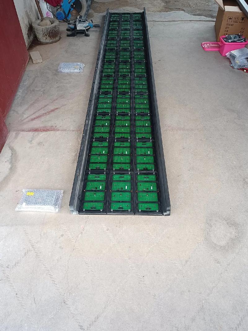 LED显示屏改字视频教程，步骤难不难？-图2