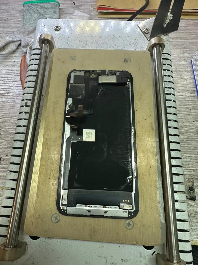 Note2换玻璃教程难不难？自己动手能行吗？-图1